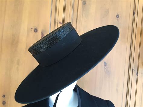 yves Saint Laurent hat